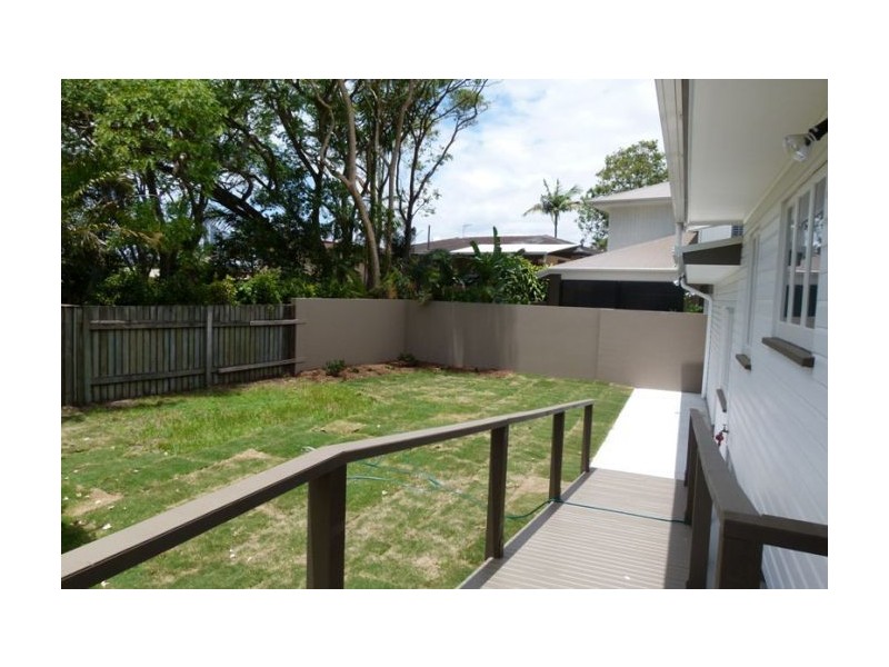 220 Ferry Road, Southport QLD 4215