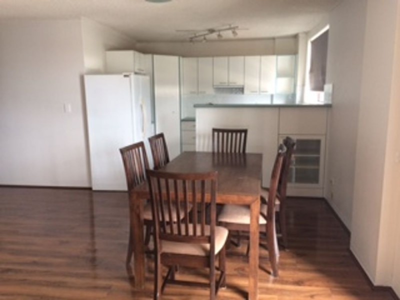 6/72 Marine Pde, Southport QLD 4215