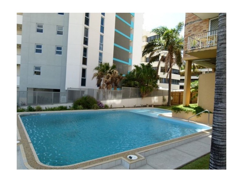 6/72 Marine Pde, Southport QLD 4215
