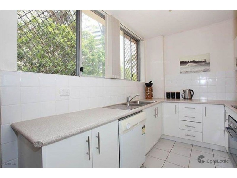 1/21 Heath Street, Southport QLD 4215