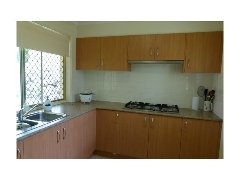 113 Crestwood Drive, Molendinar QLD 4214