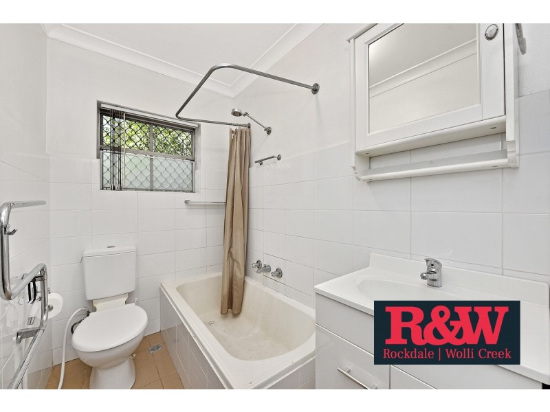 1/42 Firth Street, Arncliffe NSW 2205