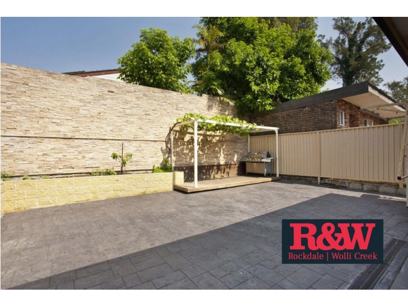 10 Alexandra Street, Turrella NSW 2205