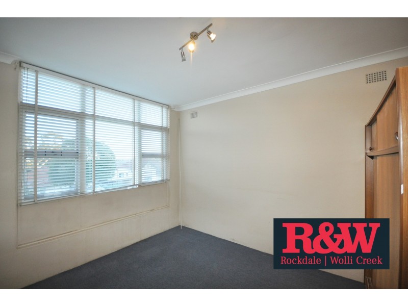 2/52 Monomeeth Street, Bexley NSW 2207