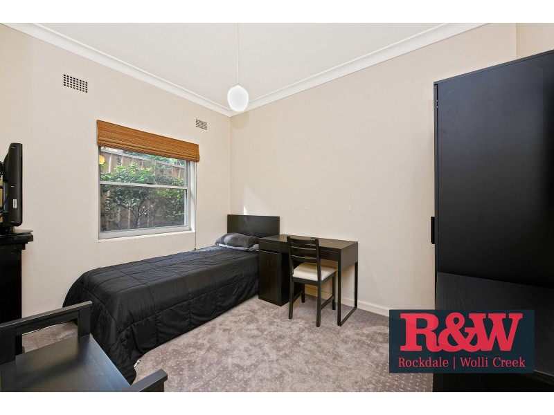 2/4 Pitt-Owen Avenue, Arncliffe NSW 2205