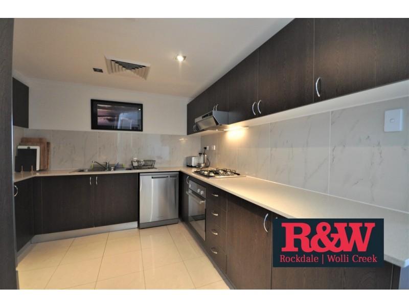 7/2-4 Parker Street, Rockdale NSW 2216