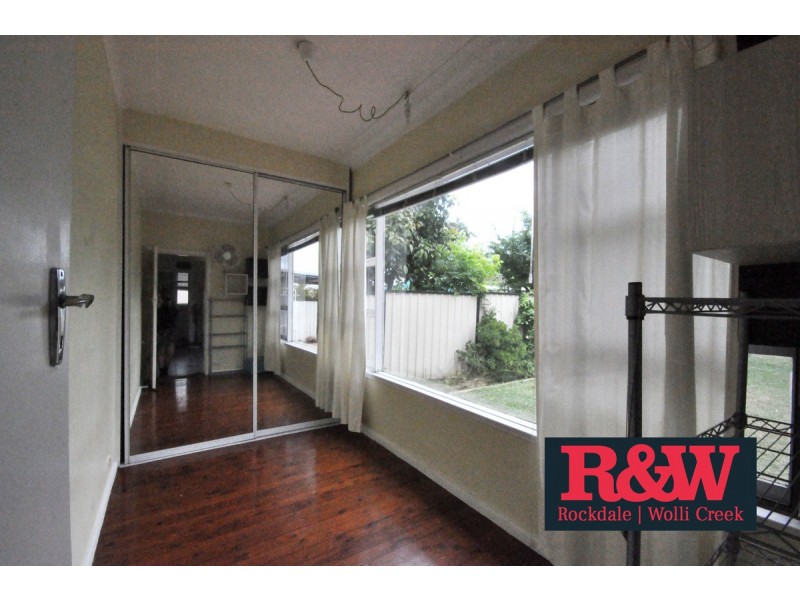 19 Tracey Street, Revesby NSW 2212