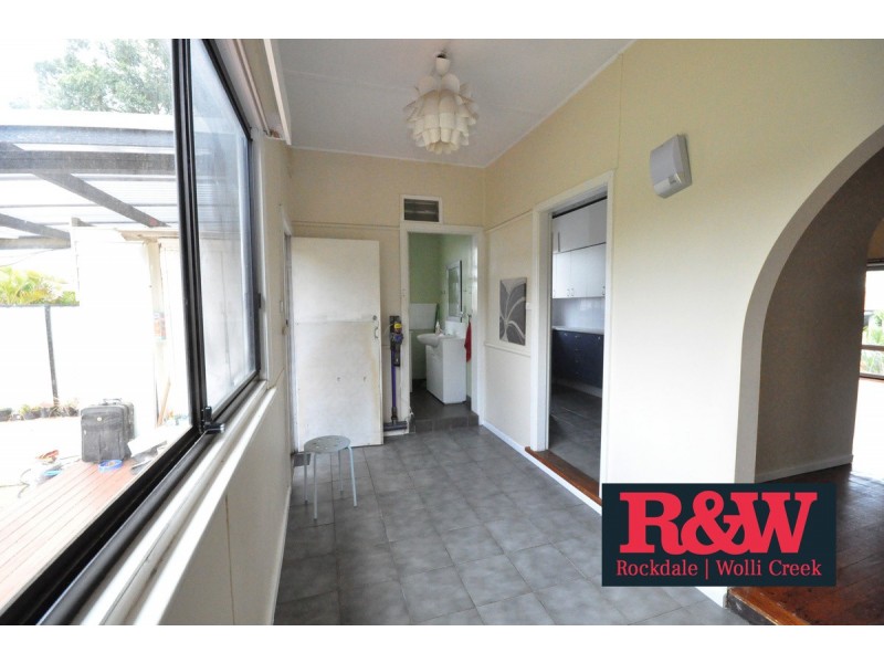 19 Tracey Street, Revesby NSW 2212