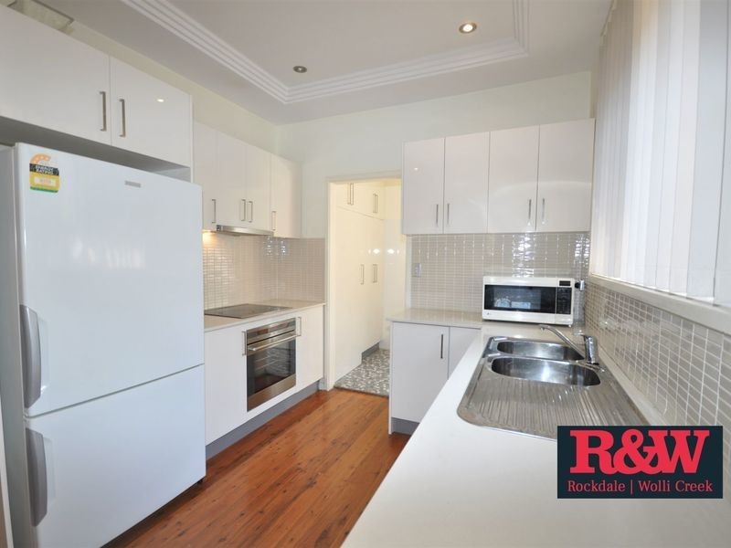 2/40 Caledonian Street, Bexley NSW 2207