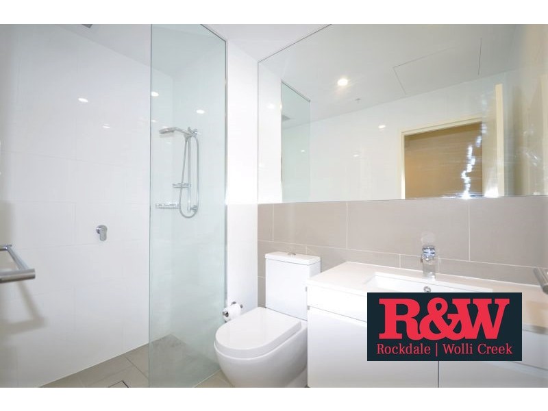 710/2 Discovery Point Place, Wolli Creek NSW 2205