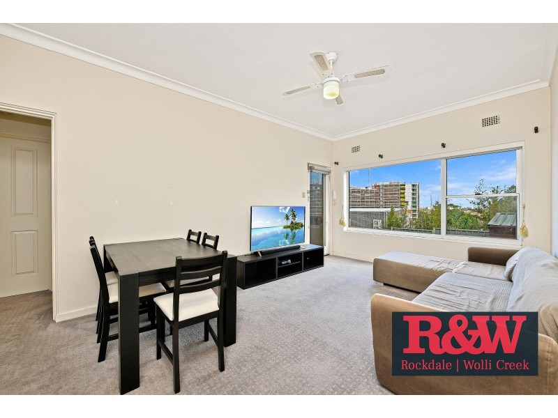 2/4 Pitt-Owen Avenue, Arncliffe NSW 2205