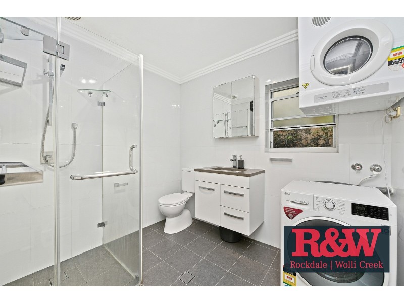 2/4 Pitt-Owen Avenue, Arncliffe NSW 2205