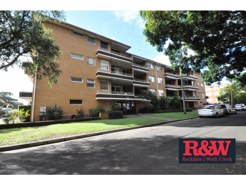 1/33 Banks Street, Monterey NSW 2217