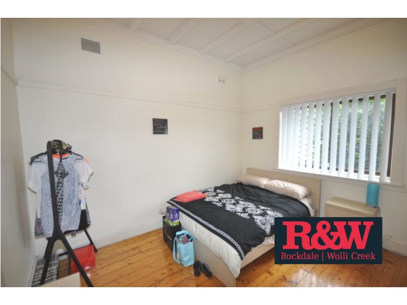 16 Banksia Avenue, Banksia NSW 2216