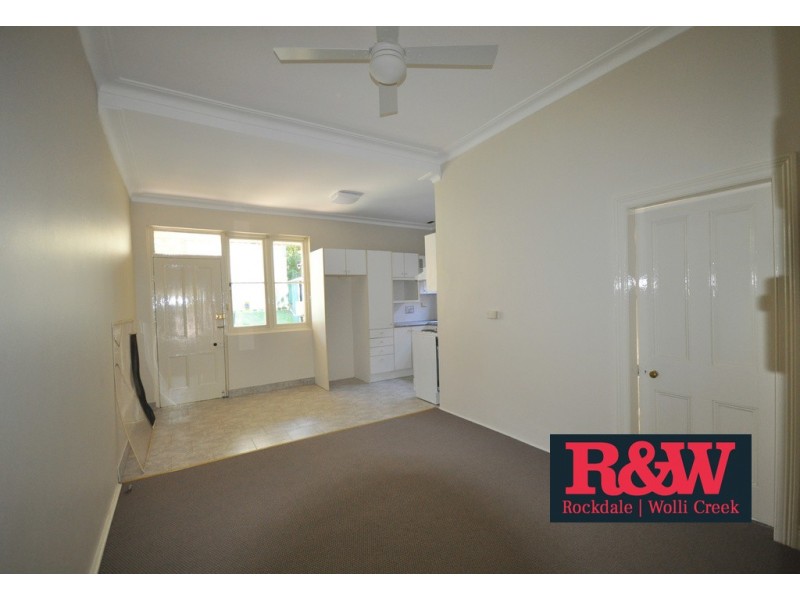 1/6 Roach Street, Arncliffe NSW 2205
