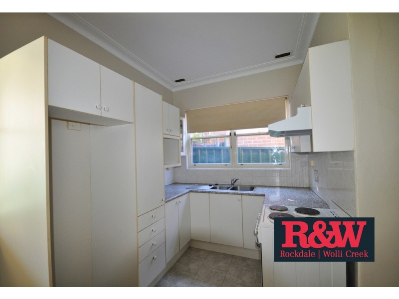 1/6 Roach Street, Arncliffe NSW 2205