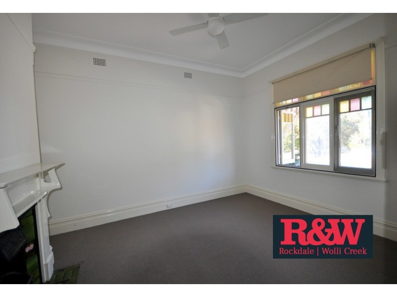 1/6 Roach Street, Arncliffe NSW 2205