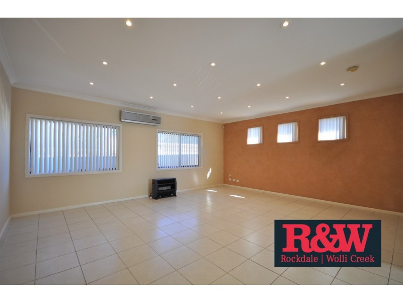 41A Segenhoe Street, Arncliffe NSW 2205