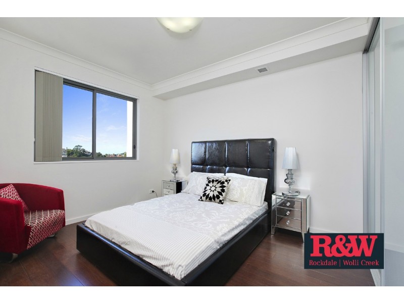 H604/9 Wollongong Road, Arncliffe NSW 2205