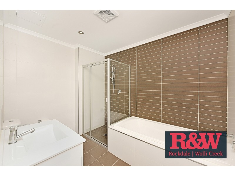 H604/9 Wollongong Road, Arncliffe NSW 2205