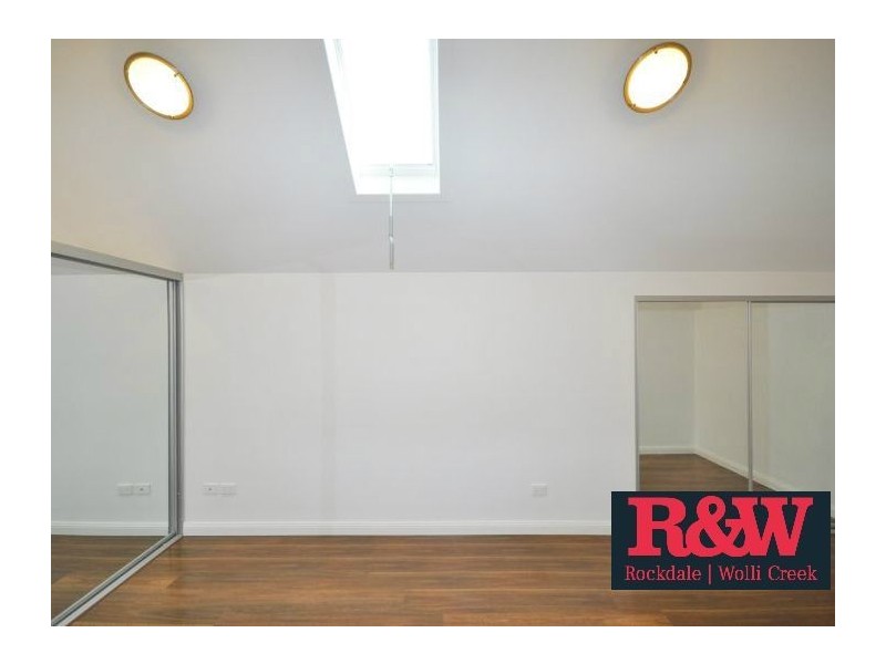 V2/19 Oswell Street, Rockdale NSW 2216