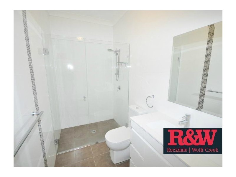 V2/19 Oswell Street, Rockdale NSW 2216