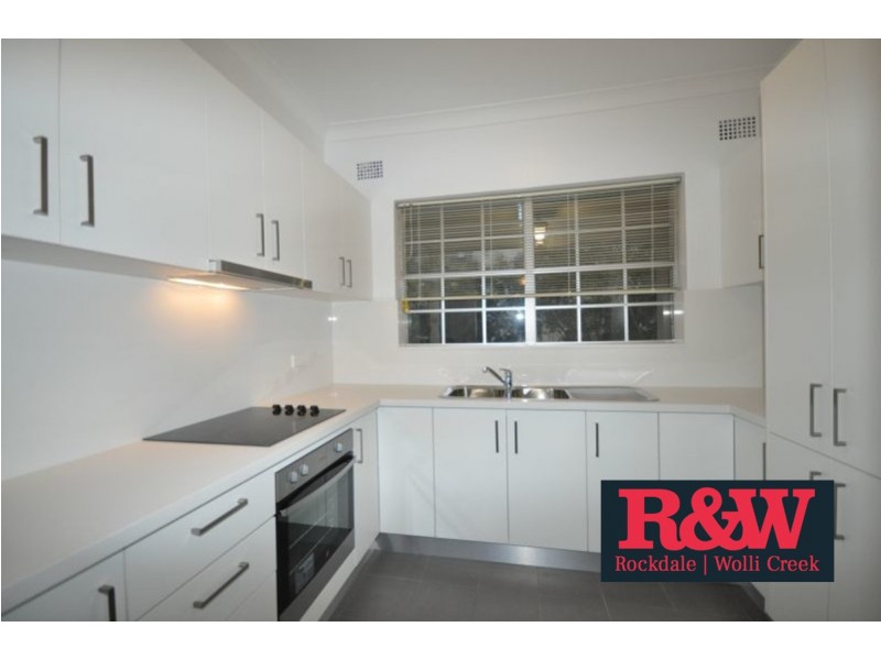 10/11-13 Harrow Road, Bexley NSW 2207
