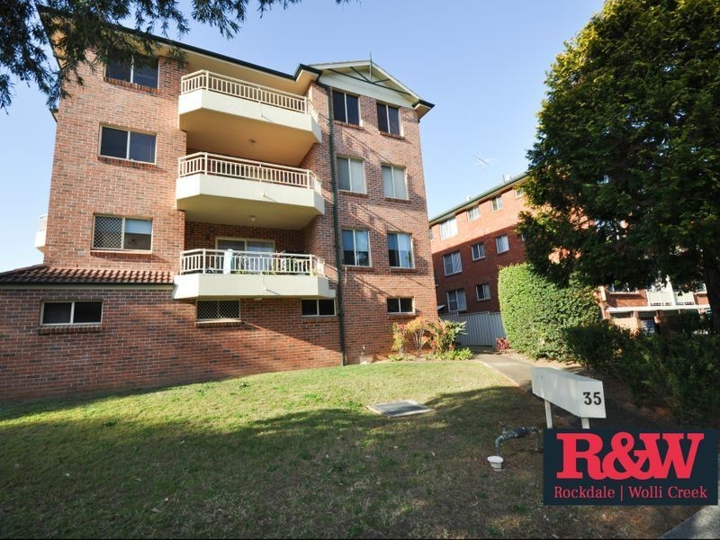 4/35 Oxford Street, Mortdale NSW 2223