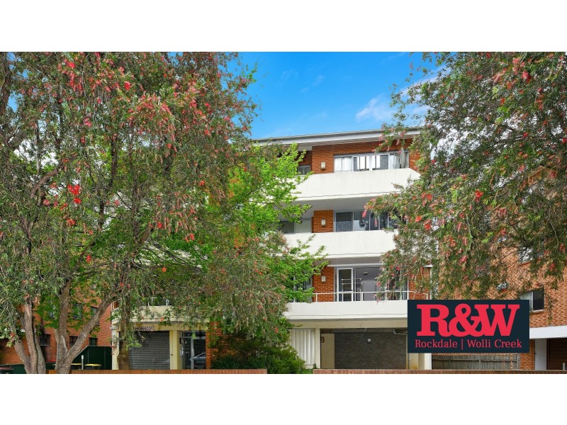 2/33 The Strand, Rockdale NSW 2216