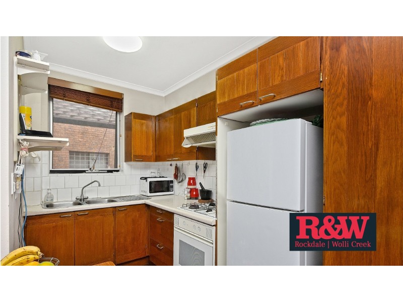 2/33 The Strand, Rockdale NSW 2216