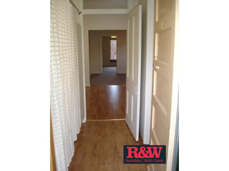 2/6 Roach Street, Arncliffe NSW 2205