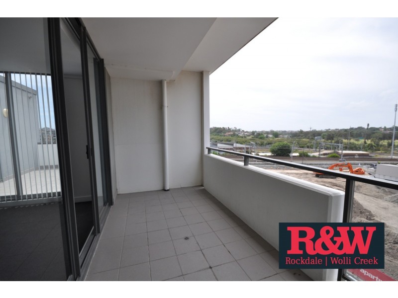 E302/35 Arncliffe Street, Wolli Creek NSW 2205