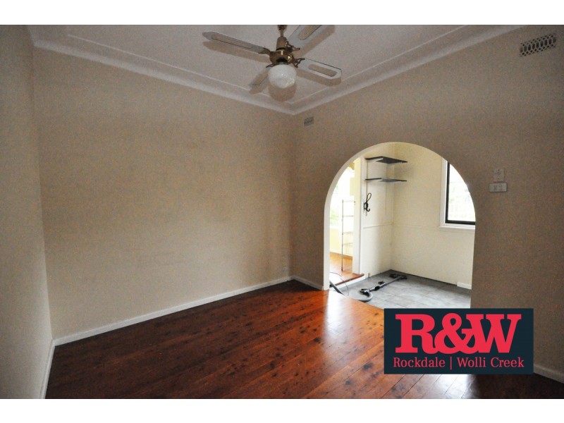 19 Tracey Street, Revesby NSW 2212