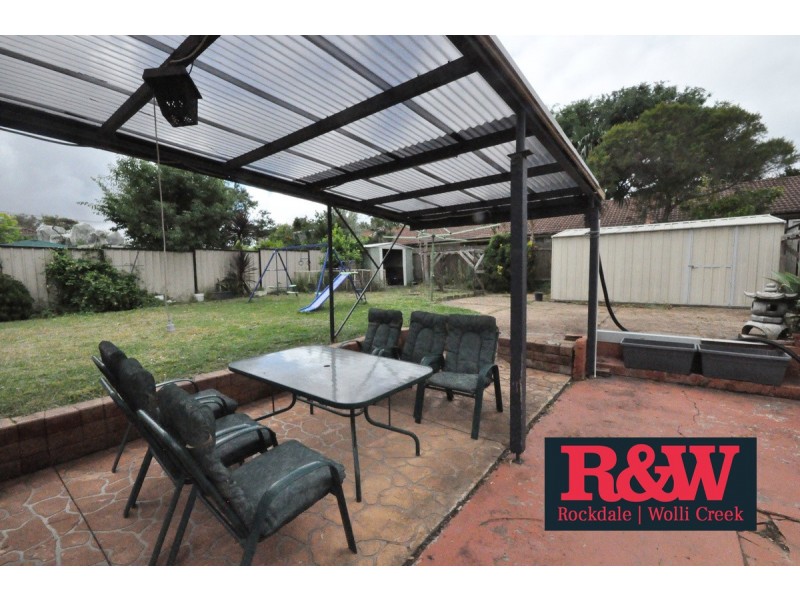 19 Tracey Street, Revesby NSW 2212