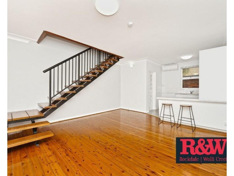 8/66B Jersey Avenue, Mortdale NSW 2223