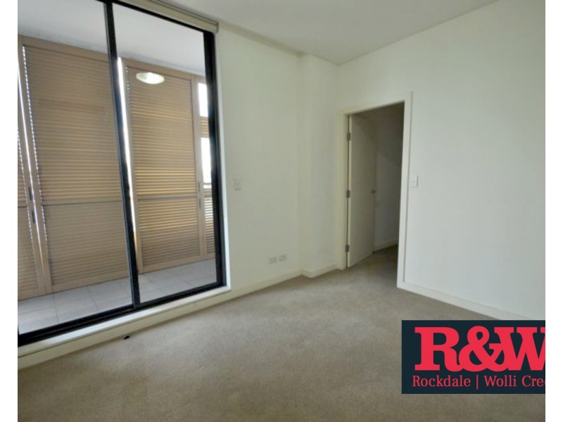 401/2 Brodie Spark Drive, Wolli Creek NSW 2205