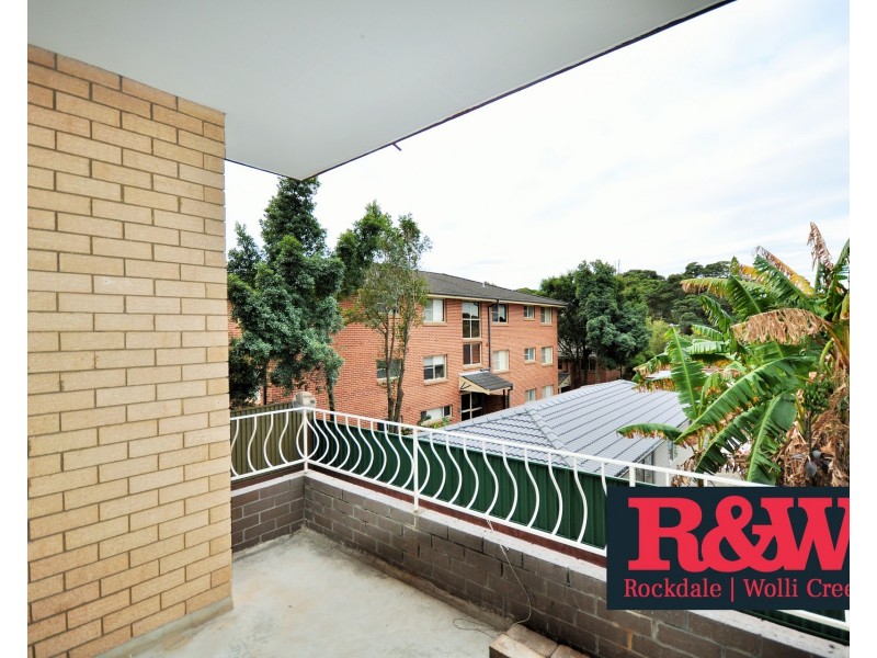 1/26A Wollli Creek Road, Banksia NSW 2216