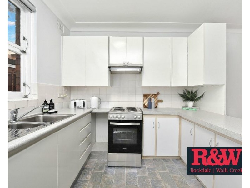 8/66B Jersey Avenue, Mortdale NSW 2223