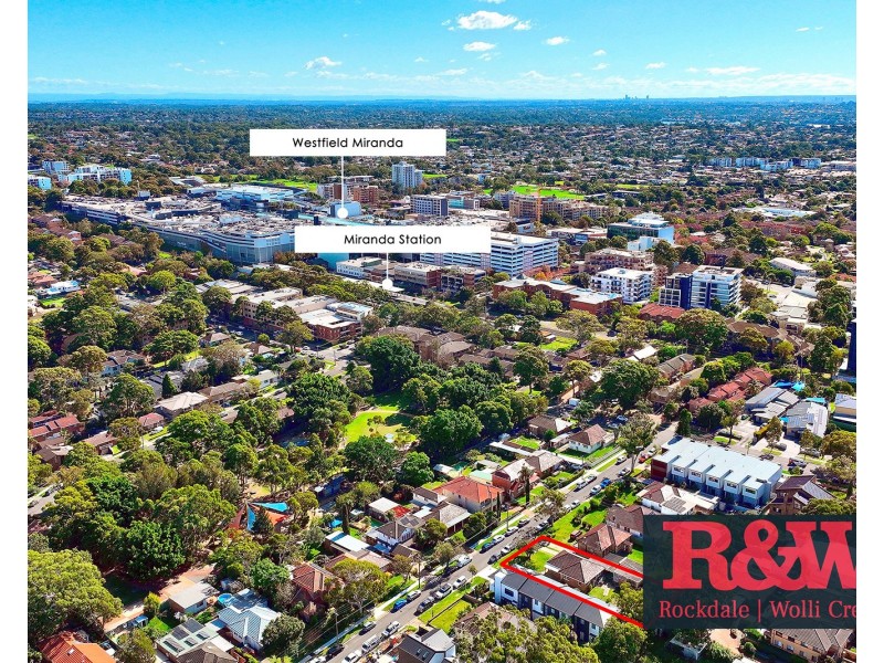 8 Mooki Street, Miranda NSW 2228