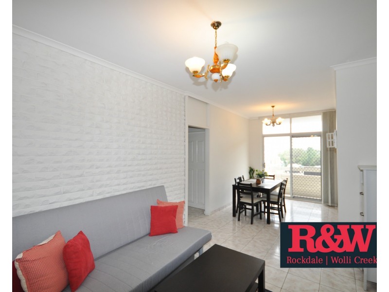 4/81-85 Forest Road, Arncliffe NSW 2205