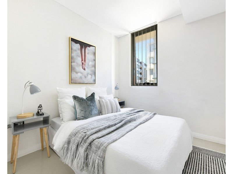 4301/42-44 Pemberton Street, Botany NSW 2019