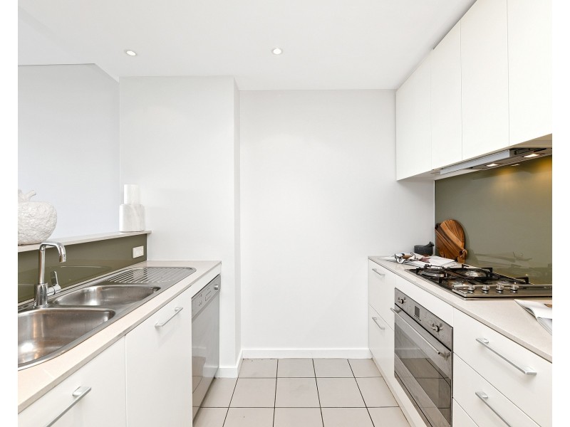 806/2 Brodie Spark Drive, Wolli Creek NSW 2205