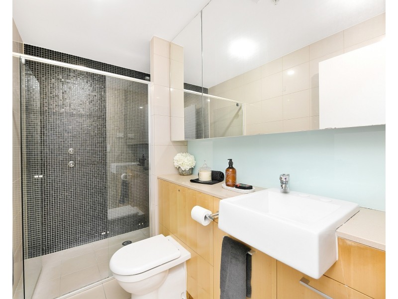 806/2 Brodie Spark Drive, Wolli Creek NSW 2205