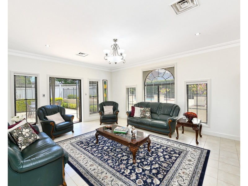 17 Hampton Road, Sylvania Waters NSW 2224