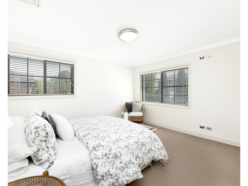 17 Hampton Road, Sylvania Waters NSW 2224