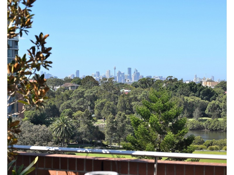 708/6 Brodie Spark Drive, Wolli Creek NSW 2205