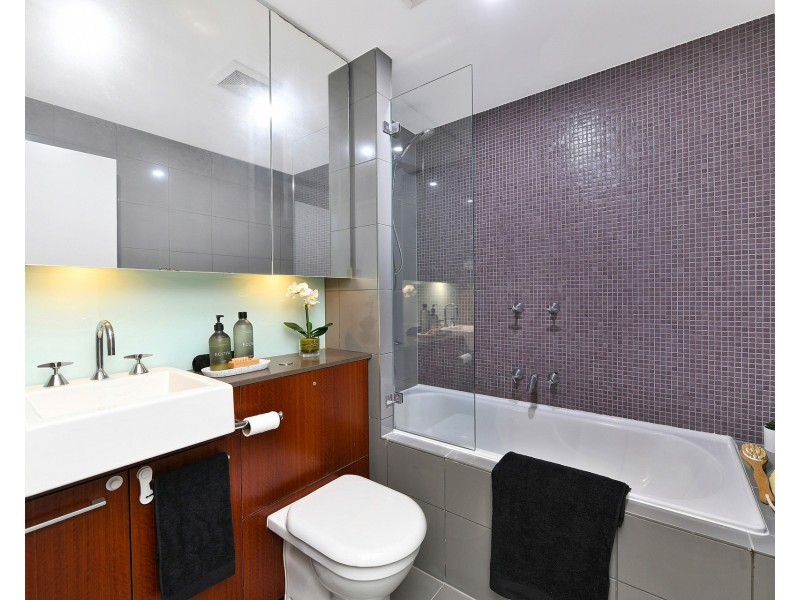 708/6 Brodie Spark Drive, Wolli Creek NSW 2205