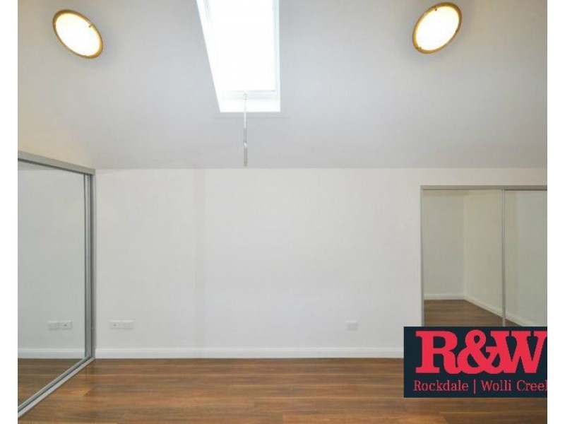 V2/19 Oswell Street, Rockdale NSW 2216