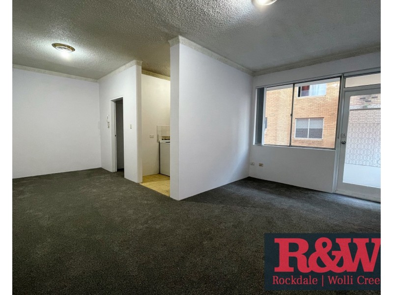 4/33 Queen Victoria Street, Bexley NSW 2207