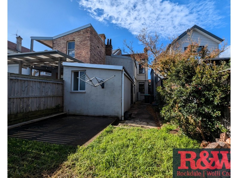 31 Edgeware Road, Enmore NSW 2042